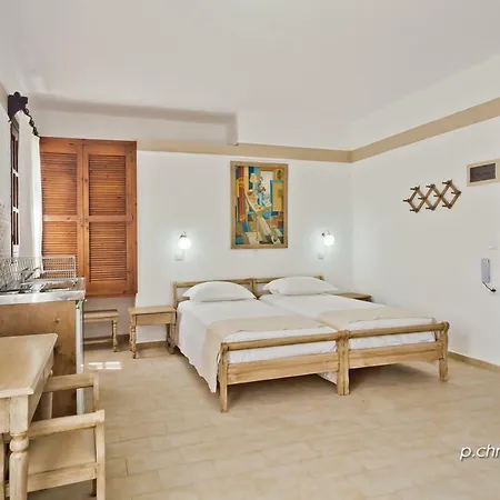 Philoxenia Studios 3 Karpathos Exterior foto