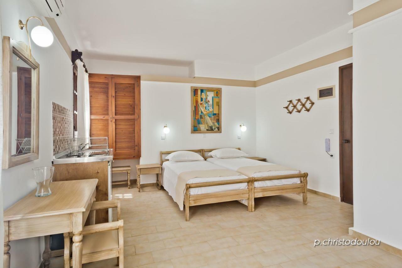 Apartment Philoxenia 3 *
